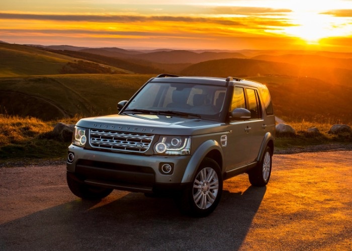 Land Rover Discovery Car